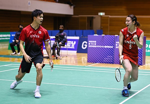 Yuta Watanabe and Arisa Higashino